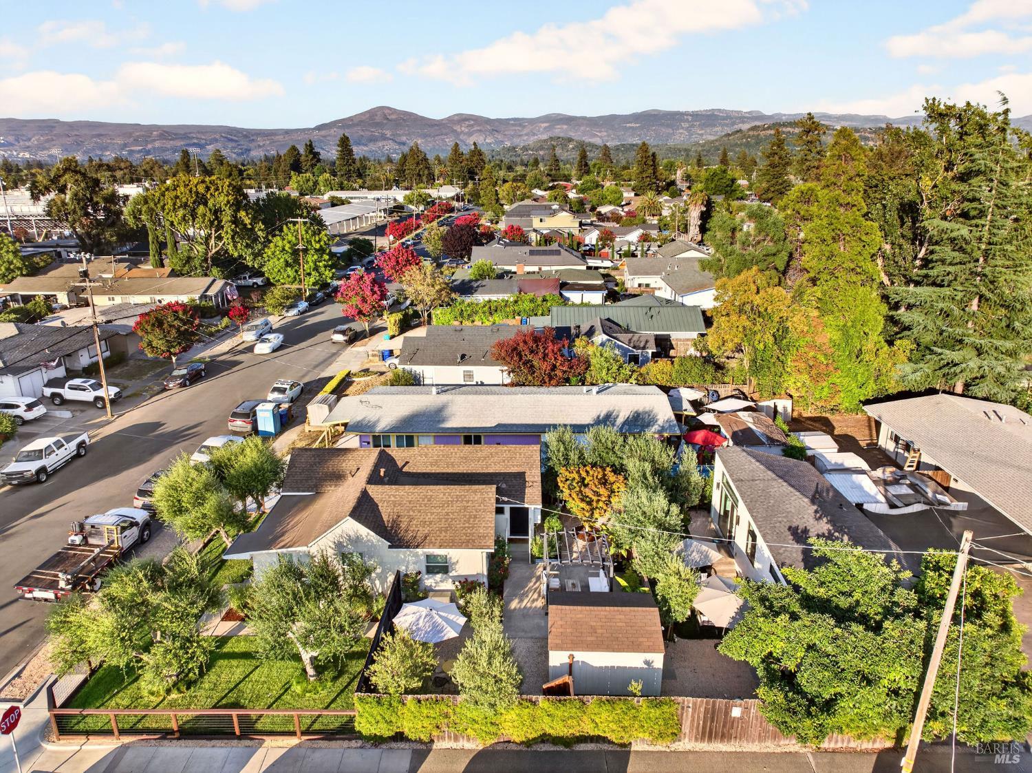 1571 Menlo Avenue Napa CA 94558