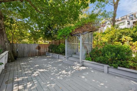 134 Ward Street Larkspur CA 94939