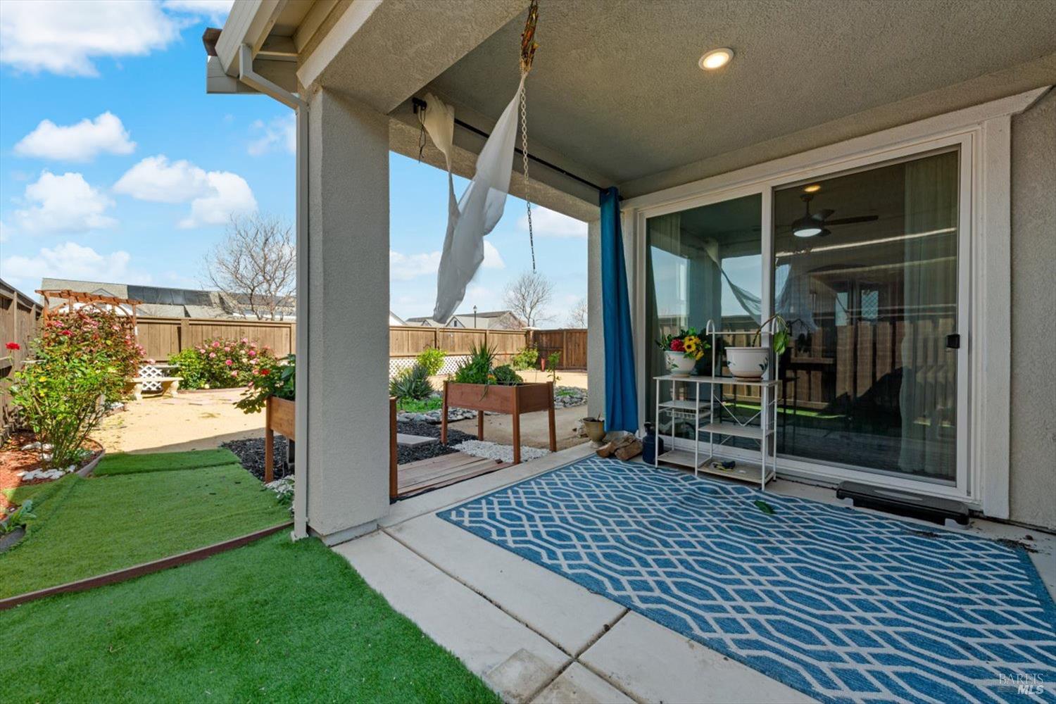 2130 Lark Way Dixon CA 95620
