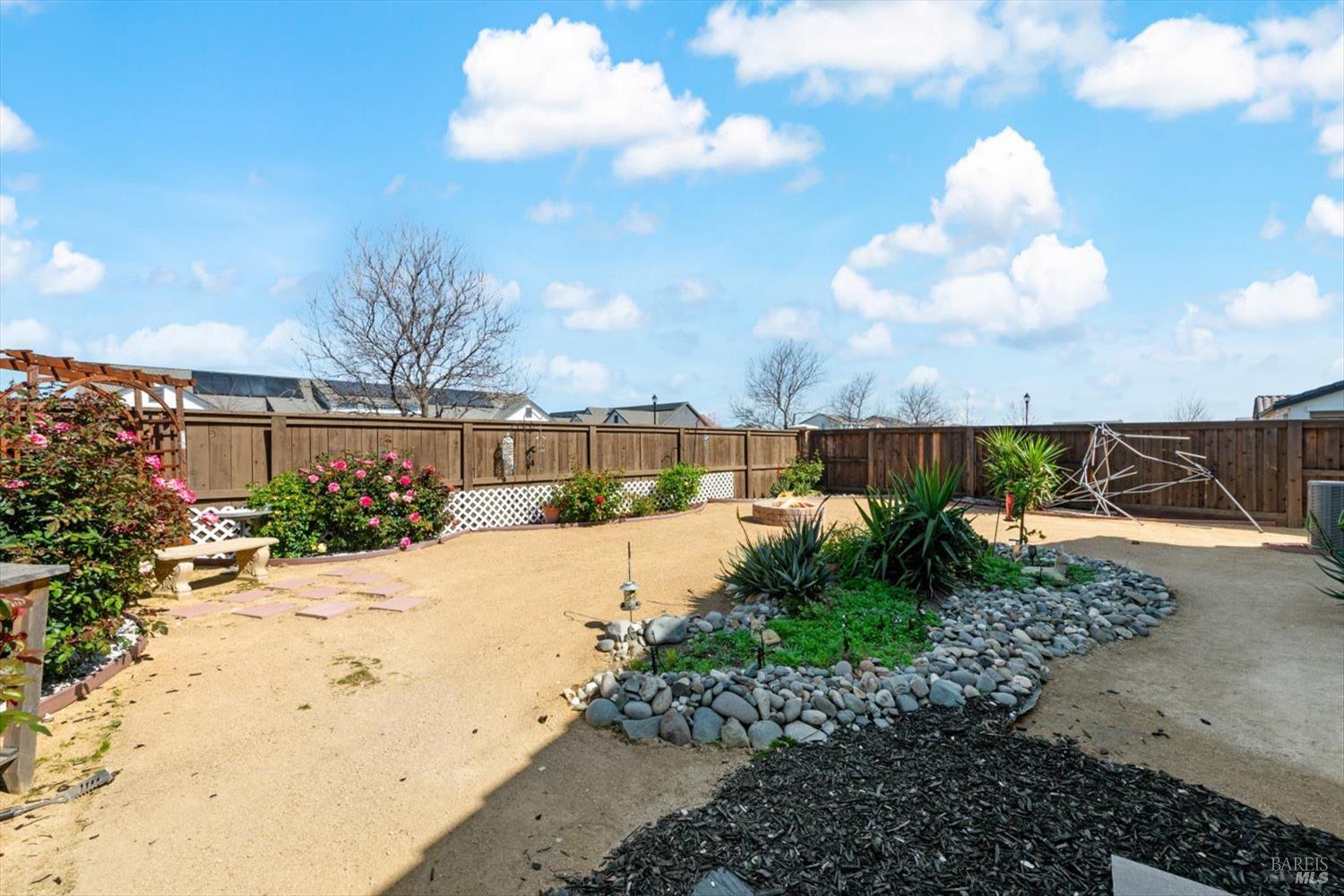 2130 Lark Way Dixon CA 95620