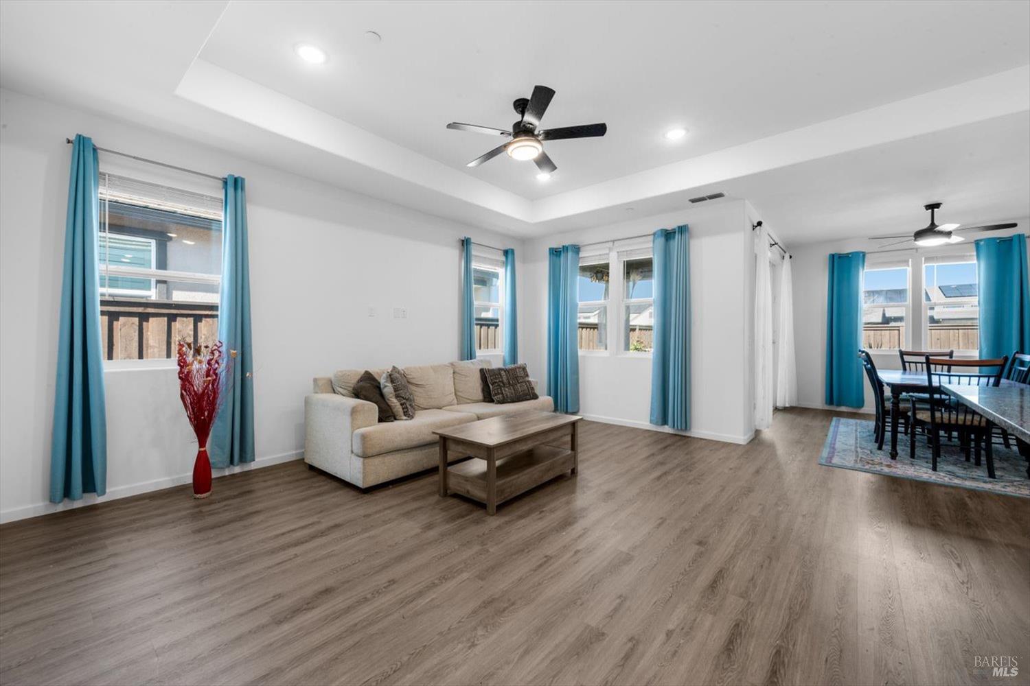 2130 Lark Way Dixon CA 95620