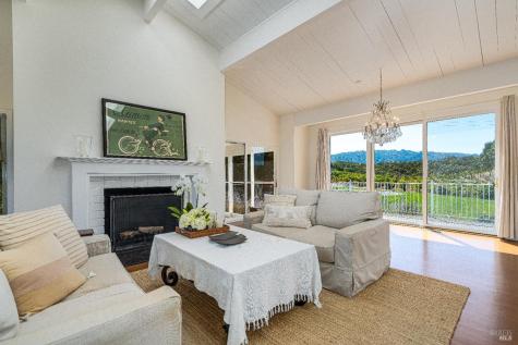 1790 Warm Springs Road Glen Ellen CA 95442