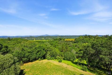6341 W Dry Creek Road Healdsburg CA 95448