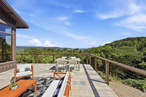 6341 W Dry Creek Road Healdsburg CA 95448