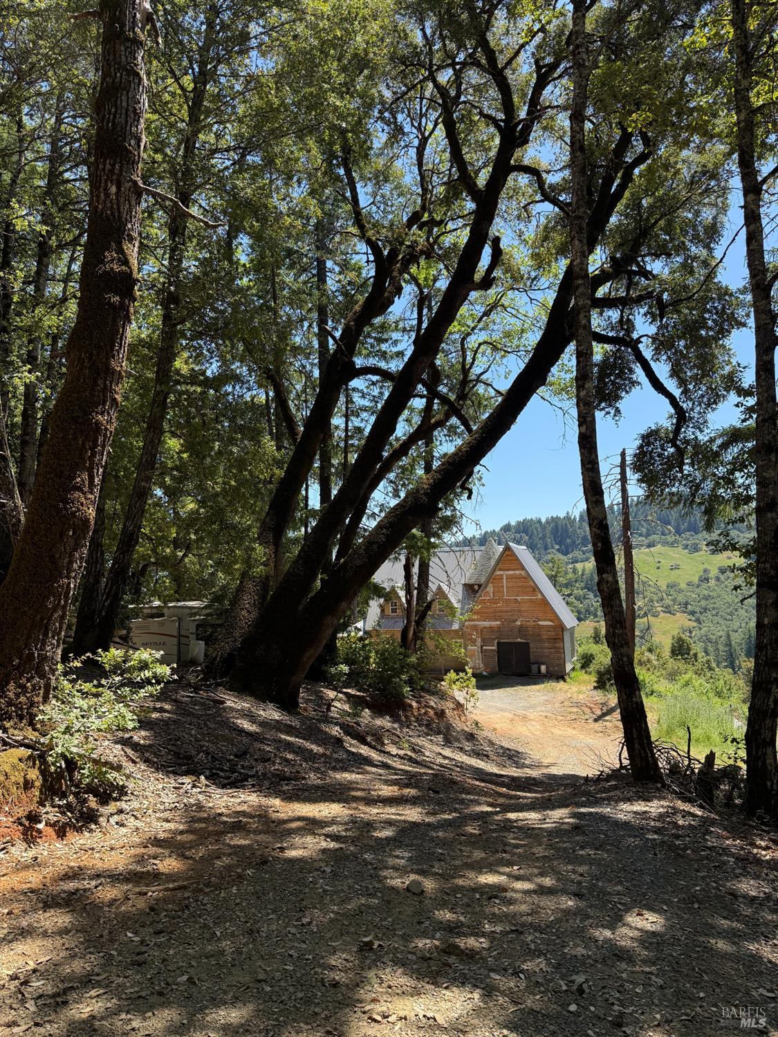 37600 N Highway 101 Laytonville CA 95454