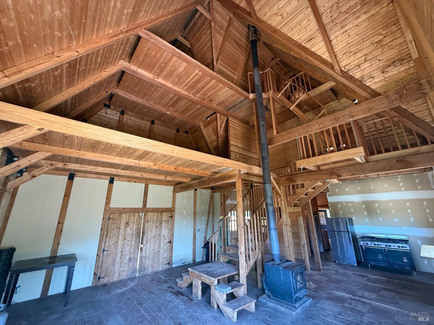 37600 N Highway 101 Laytonville CA 95454