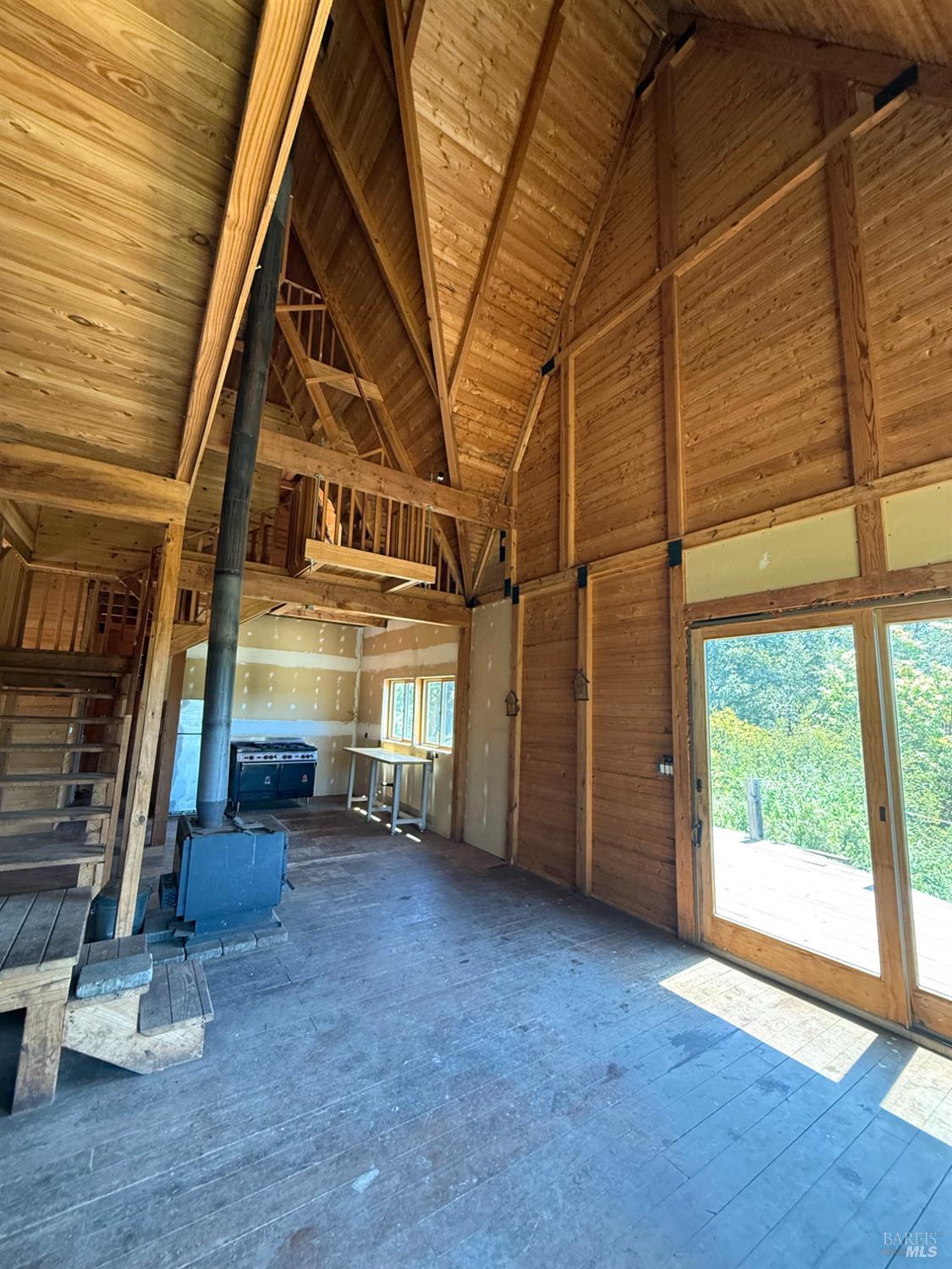 37600 N Highway 101 Laytonville CA 95454