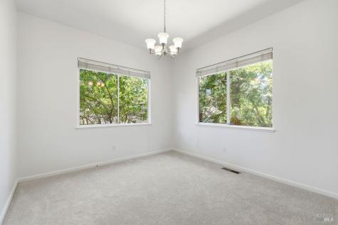 7080 Fellers Lane Sebastopol CA 95472