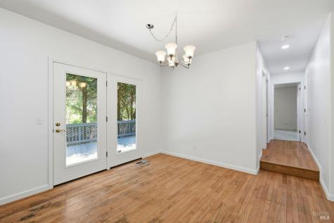 7080 Fellers Lane Sebastopol CA 95472
