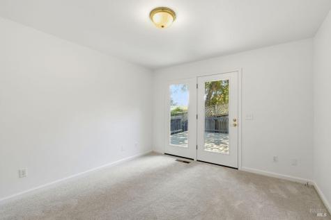 7080 Fellers Lane Sebastopol CA 95472