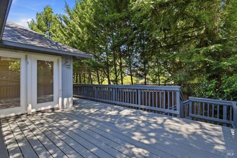 7080 Fellers Lane Sebastopol CA 95472