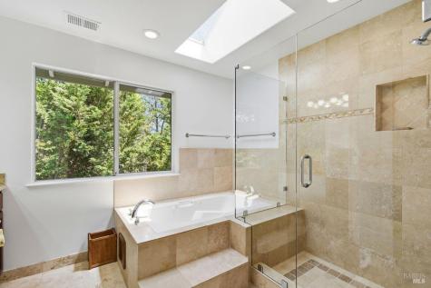 7080 Fellers Lane Sebastopol CA 95472