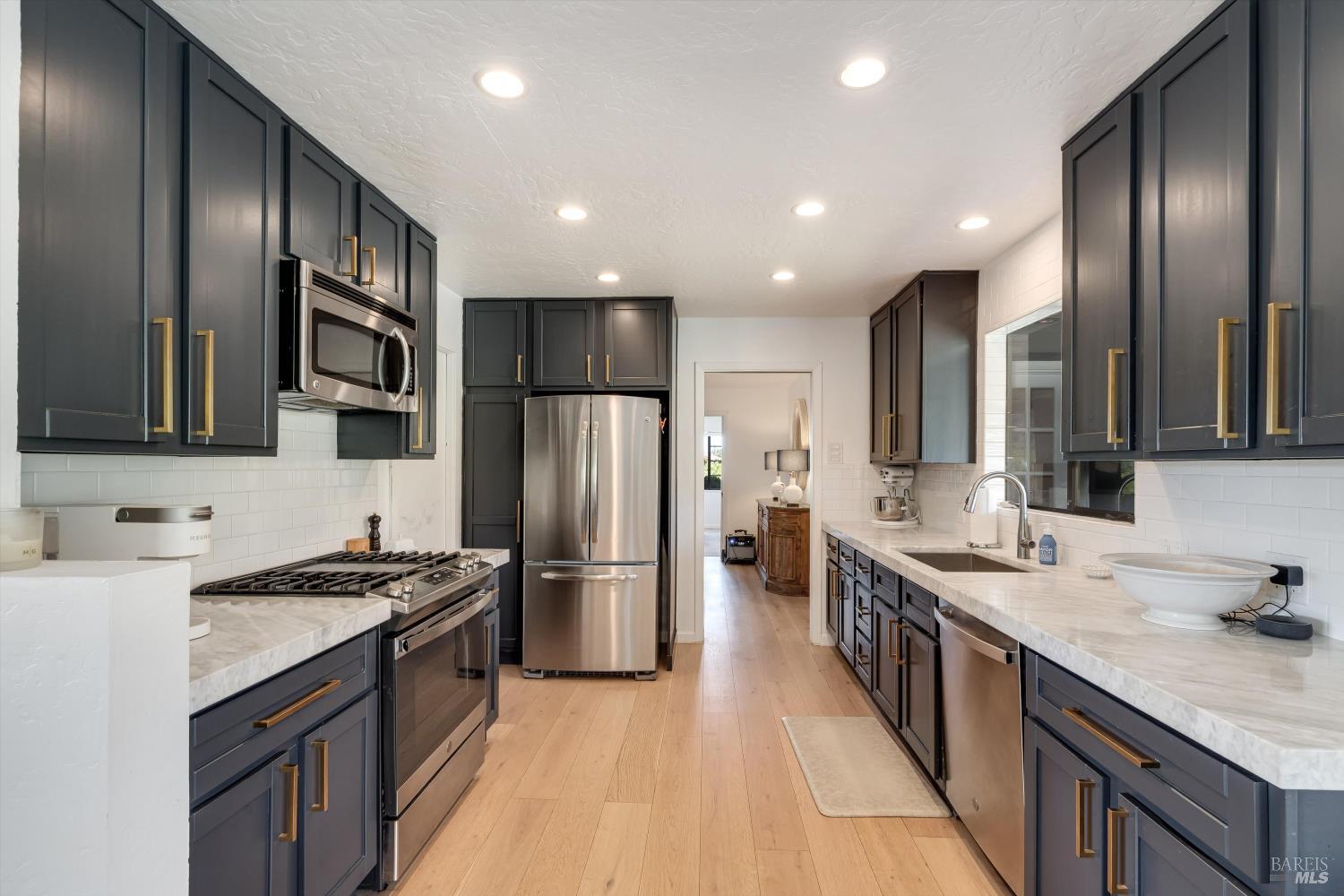 7616 Highway 128 Healdsburg CA 95448