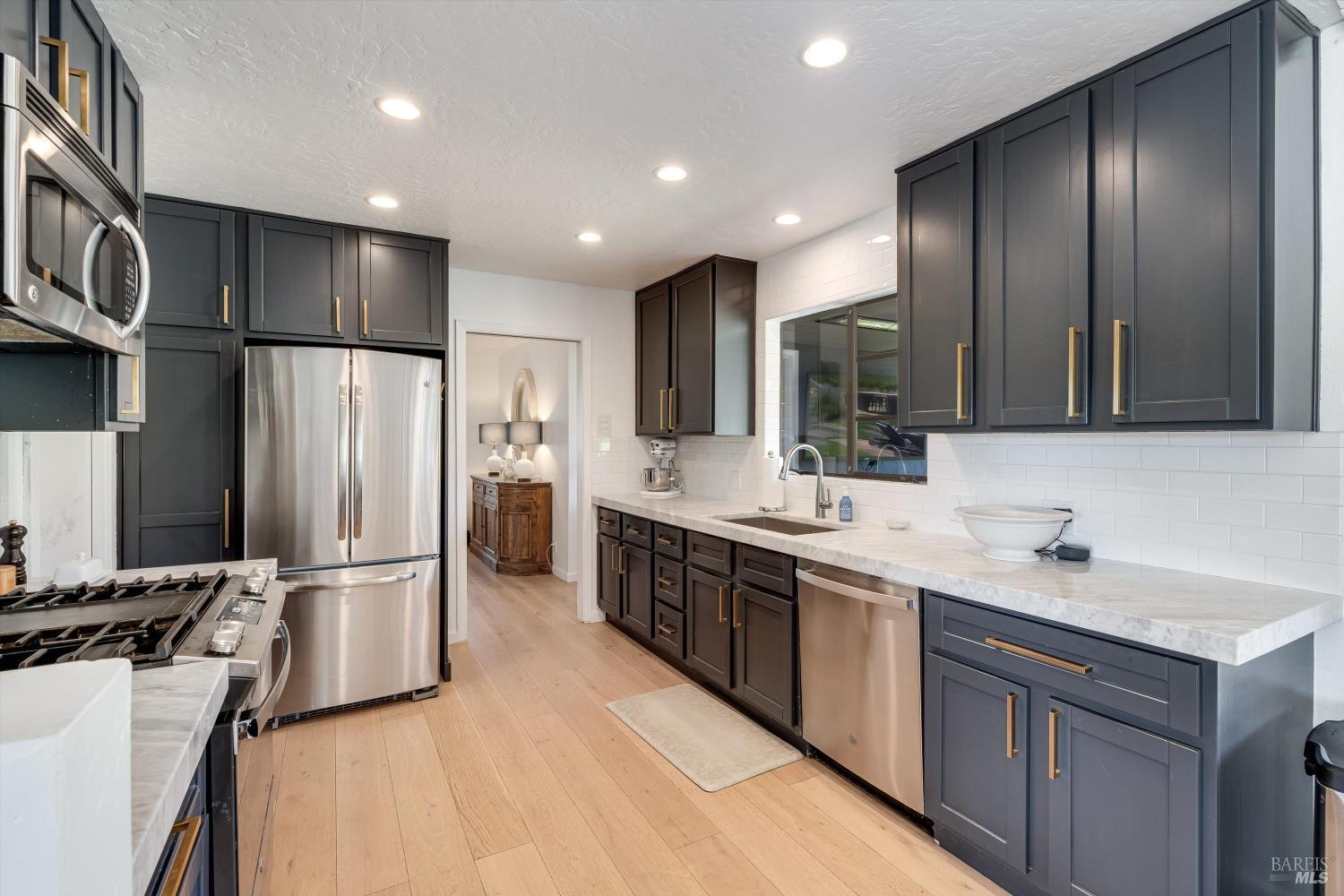 7616 Highway 128 Healdsburg CA 95448