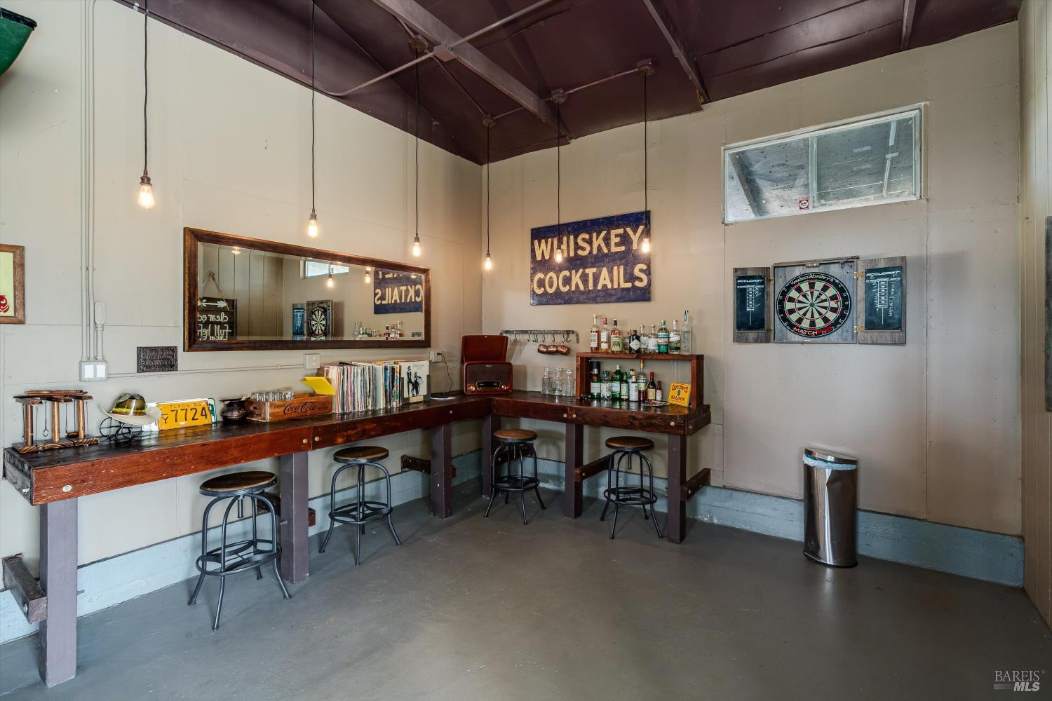 7616 Highway 128 Healdsburg CA 95448
