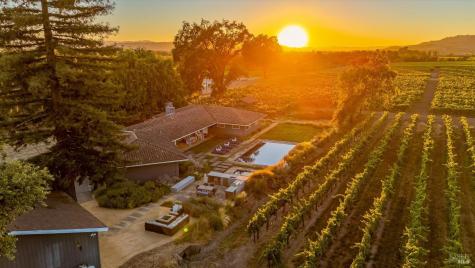 7616 Highway 128 Healdsburg CA 95448