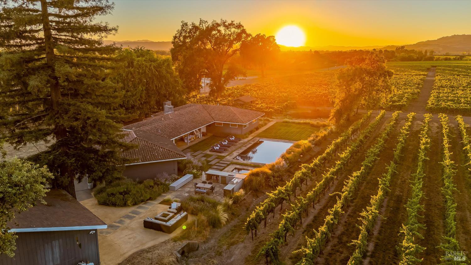 7616 Highway 128 Healdsburg CA 95448