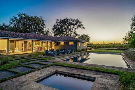 7616 Highway 128 Healdsburg CA 95448