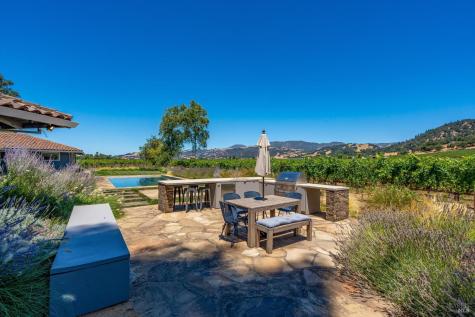 7616 Highway 128 Healdsburg CA 95448