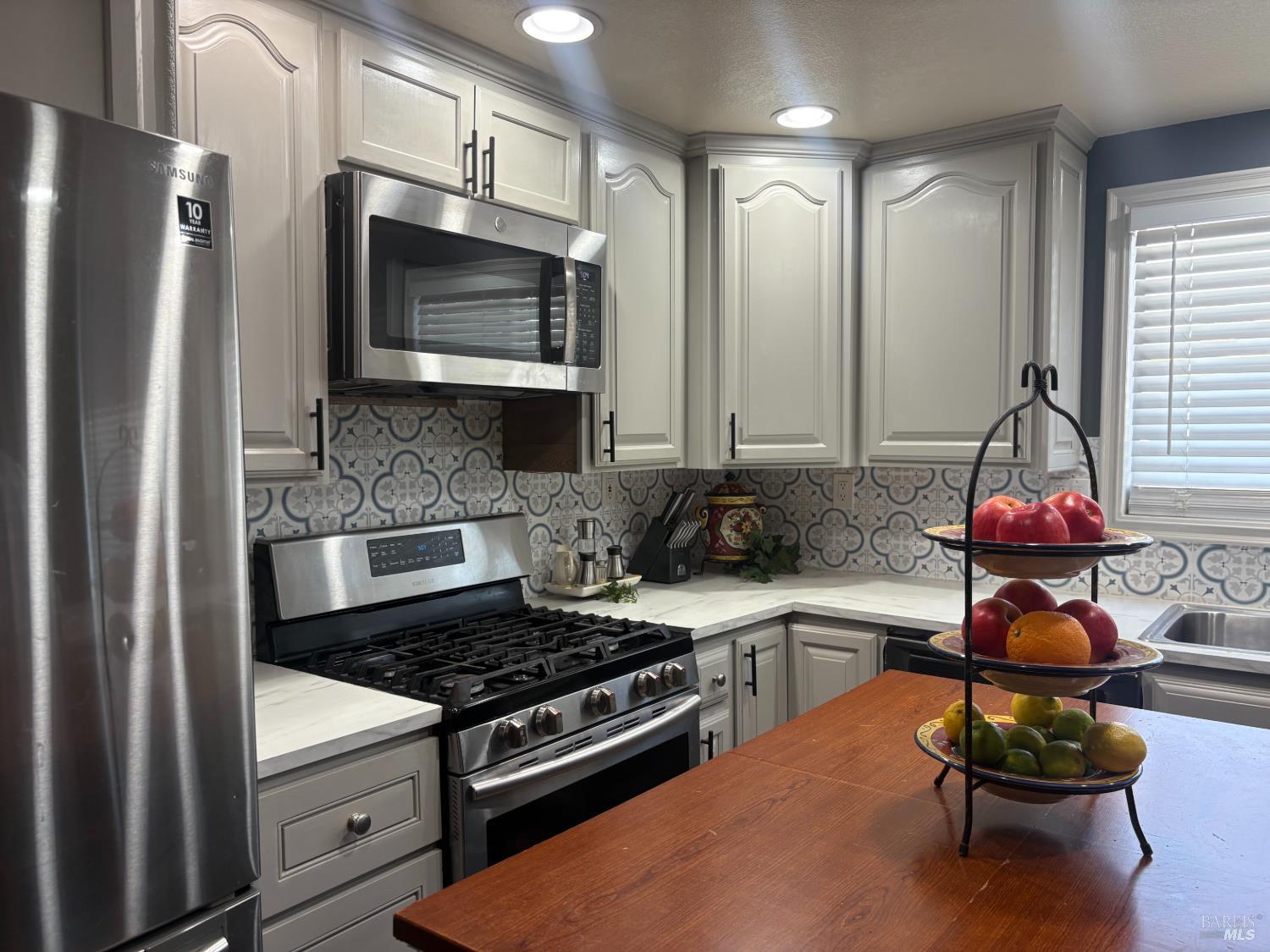 148 Daffodil Circle Vallejo CA 94591