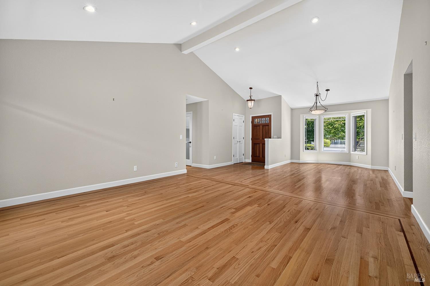 4795 Hillsboro Circle Santa Rosa CA 95405
