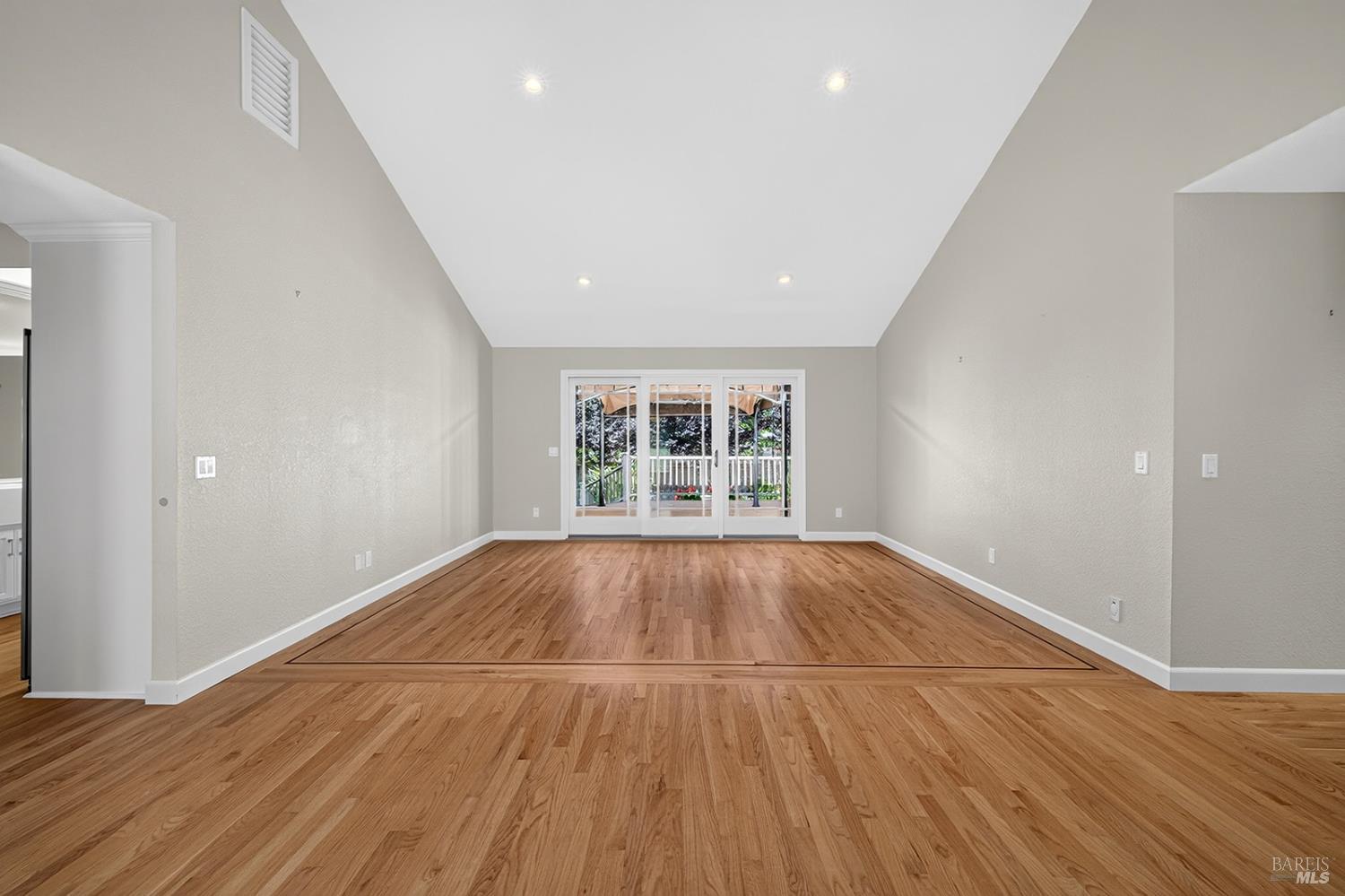 4795 Hillsboro Circle Santa Rosa CA 95405