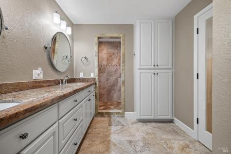 4795 Hillsboro Circle Santa Rosa CA 95405