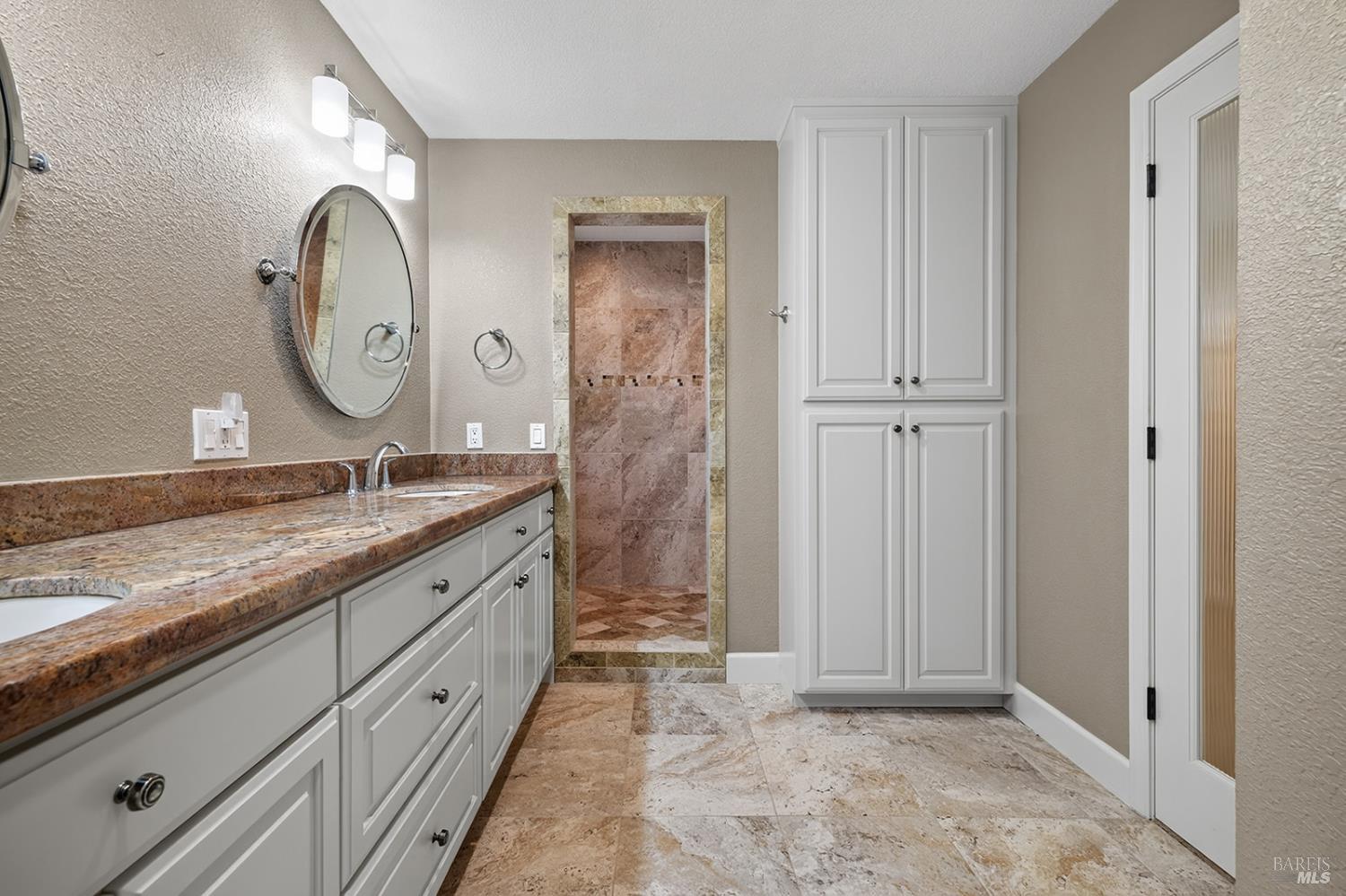 4795 Hillsboro Circle Santa Rosa CA 95405