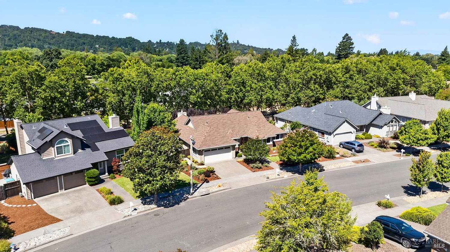 4795 Hillsboro Circle Santa Rosa CA 95405