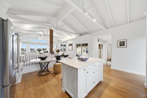 131 Dipsea Road Stinson Beach CA 94970