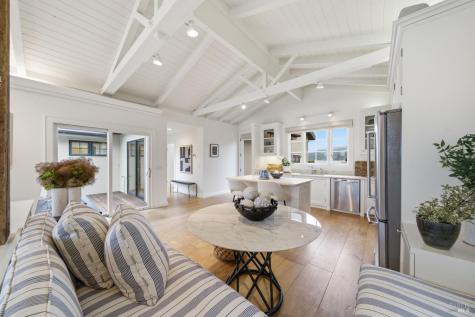 131 Dipsea Road Stinson Beach CA 94970