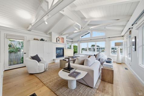 131 Dipsea Road Stinson Beach CA 94970