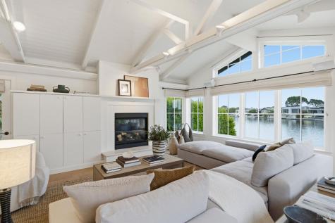 131 Dipsea Road Stinson Beach CA 94970