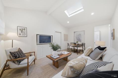 131 Dipsea Road Stinson Beach CA 94970