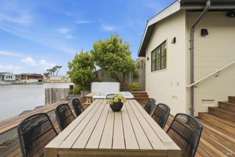 131 Dipsea Road Stinson Beach CA 94970