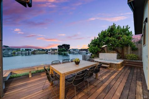 131 Dipsea Road Stinson Beach CA 94970