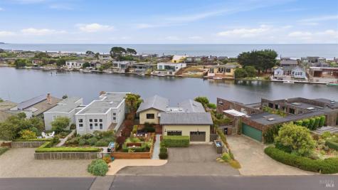 131 Dipsea Road Stinson Beach CA 94970