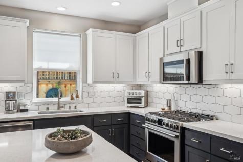 12 Cottage Lane Novato CA 94949
