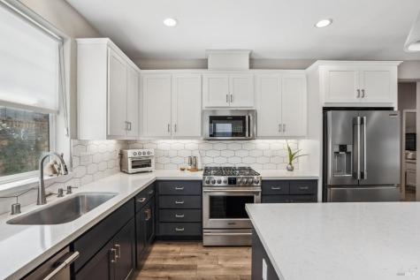 12 Cottage Lane Novato CA 94949