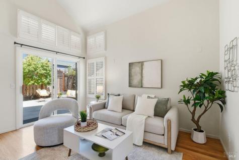 1439 Grey Hawk Way Santa Rosa CA 95409