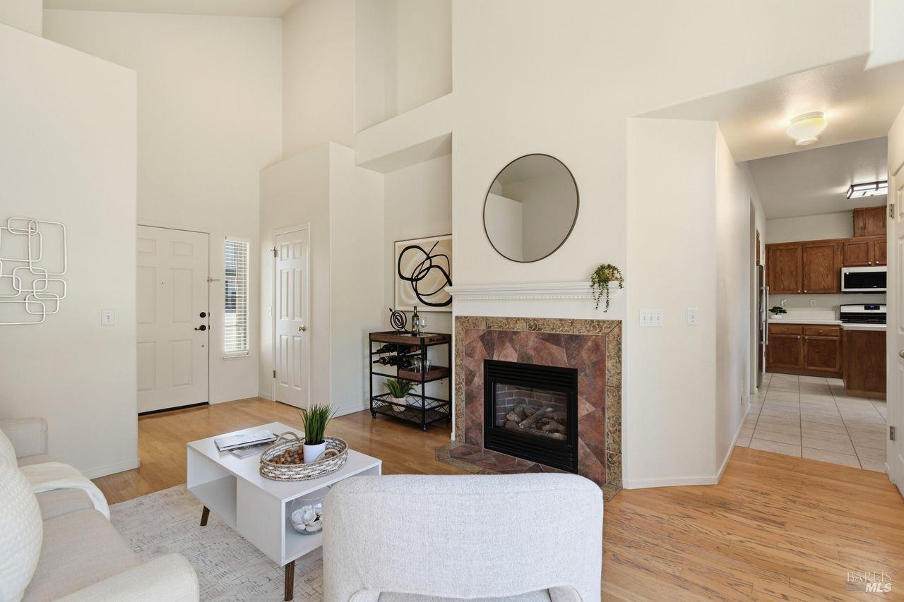 1439 Grey Hawk Way Santa Rosa CA 95409