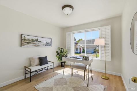 1439 Grey Hawk Way Santa Rosa CA 95409