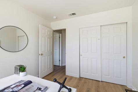 1439 Grey Hawk Way Santa Rosa CA 95409