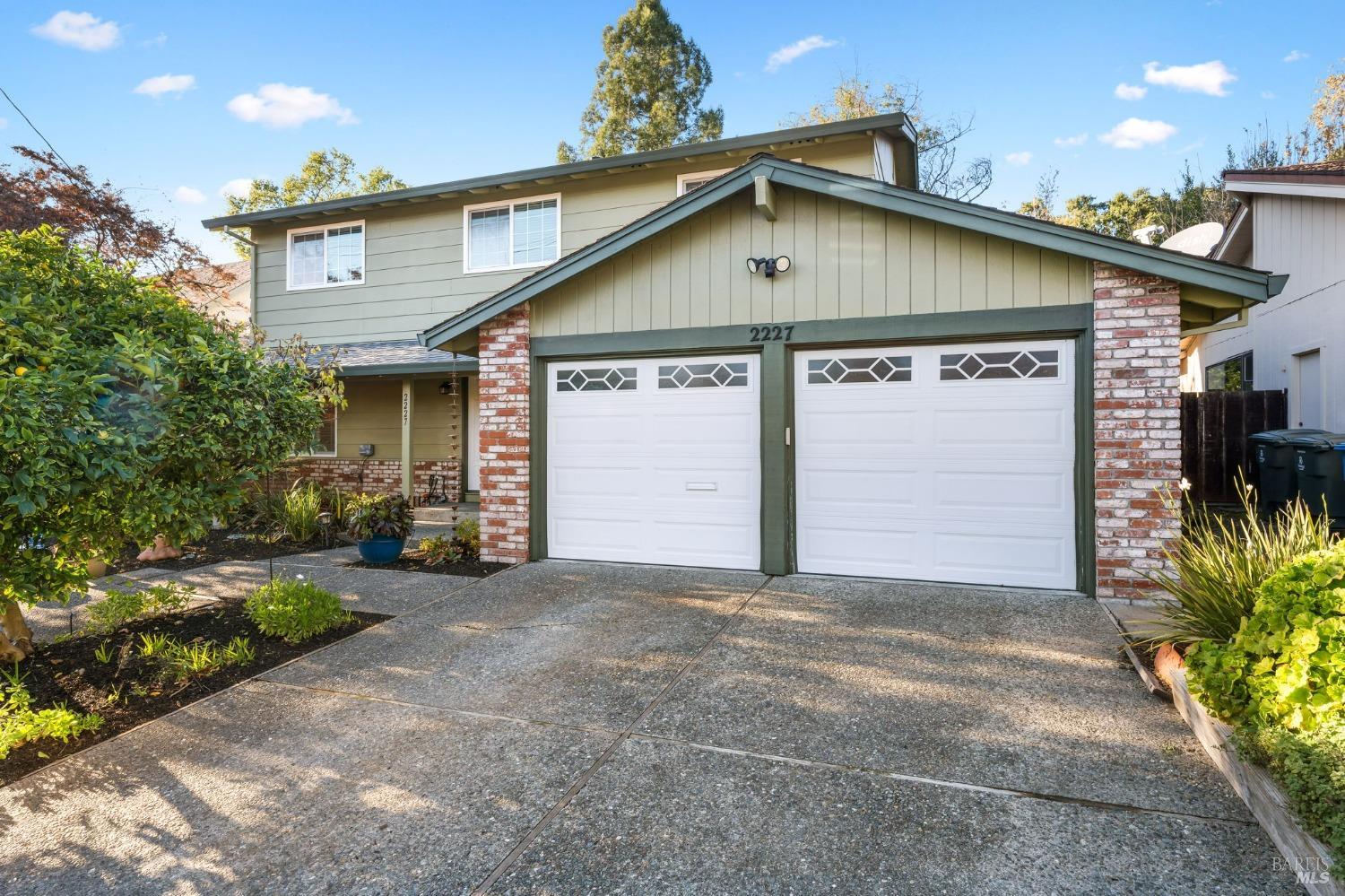 2227 Vallejo Street Santa Rosa CA 95404