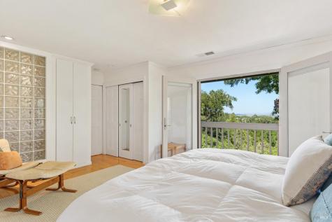 10 Shari Court Novato CA 94947