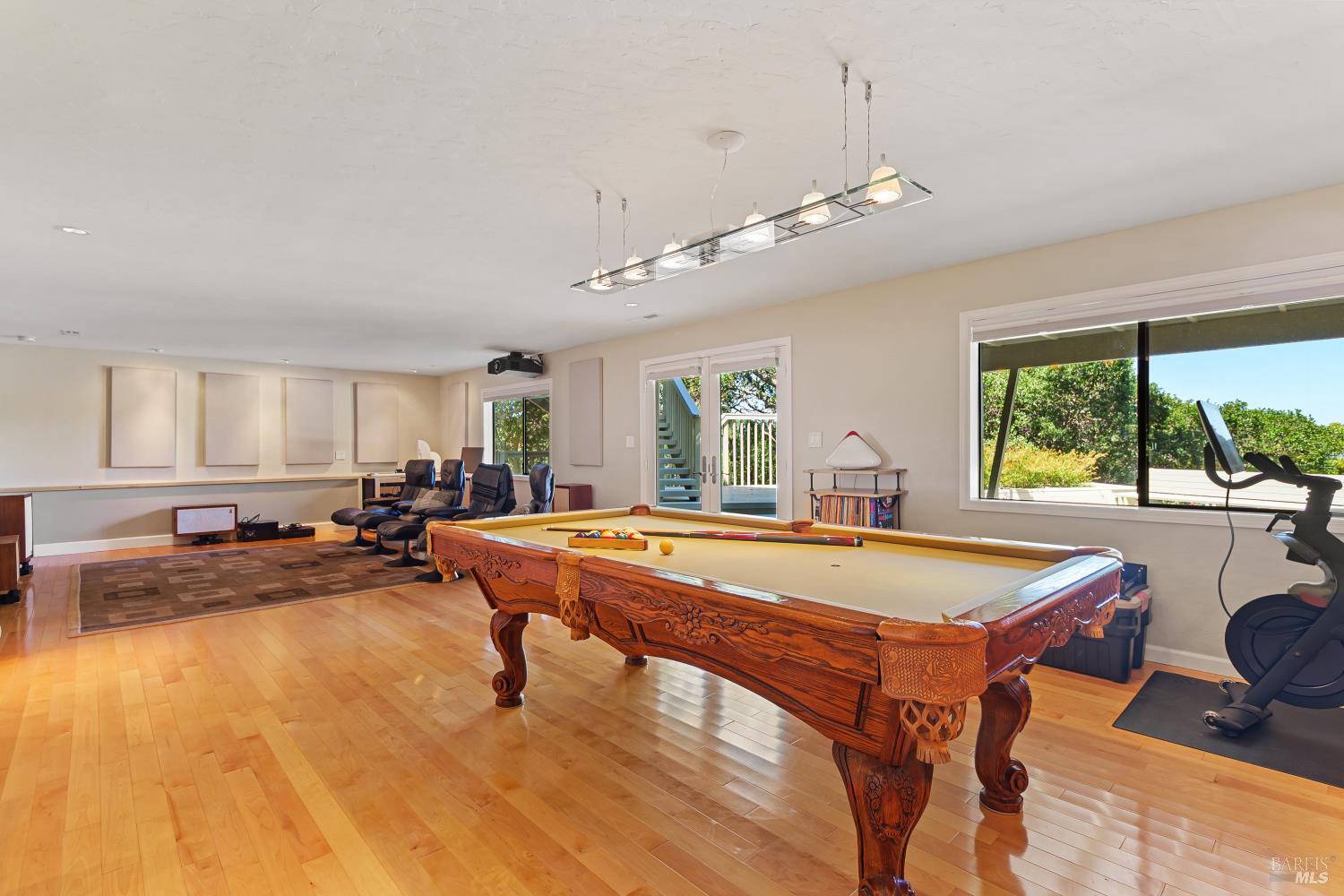 10 Shari Court Novato CA 94947
