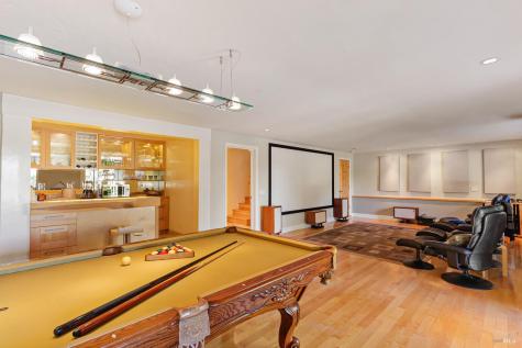 10 Shari Court Novato CA 94947
