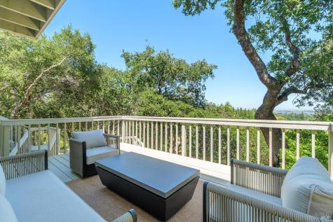 10 Shari Court Novato CA 94947