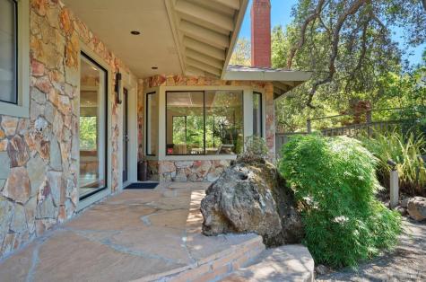 10 Shari Court Novato CA 94947