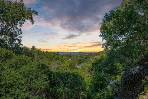10 Shari Court Novato CA 94947